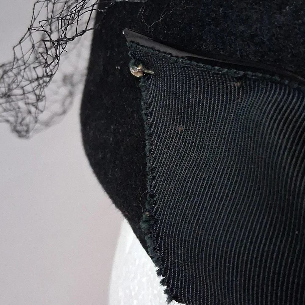 Vintage Black  Hat with Ribbon and Net - Picture 9 of 13